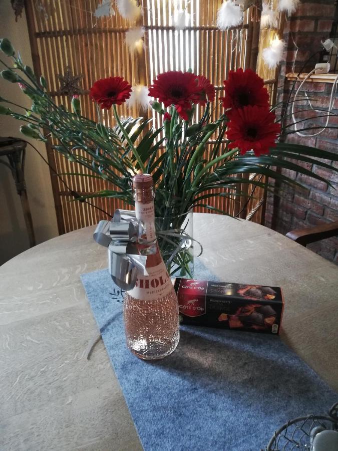 Lesse En Ciel Vous Accueille Avec Plaisir . Βίλα Houyet Εξωτερικό φωτογραφία